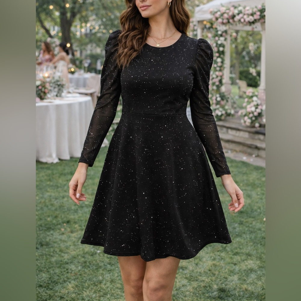 SHEIN Black Star Print Skater Dress Size M Puff Sleeve Fit & Flare Mini Dress